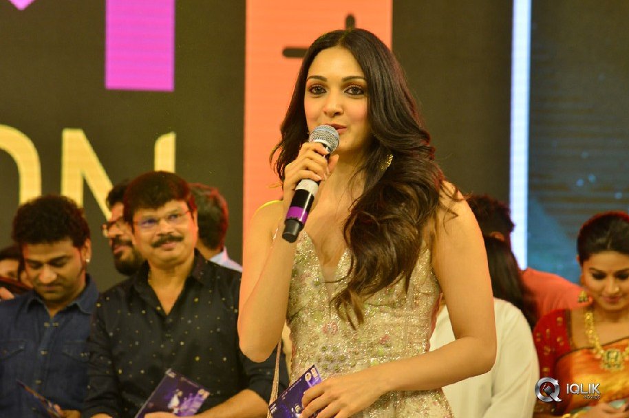 Vinaya-Vidheya-Rama-Movie-Pre-Release-Event